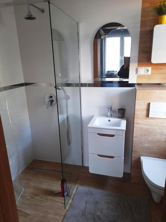 Ferienwohnung Tu Sie Spi Bodzentyn Exterior foto
